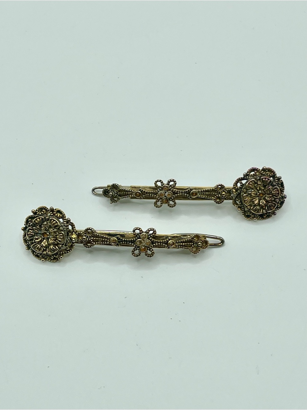 Antique-Style Floral Filigree Hair Pins - Gold Tone